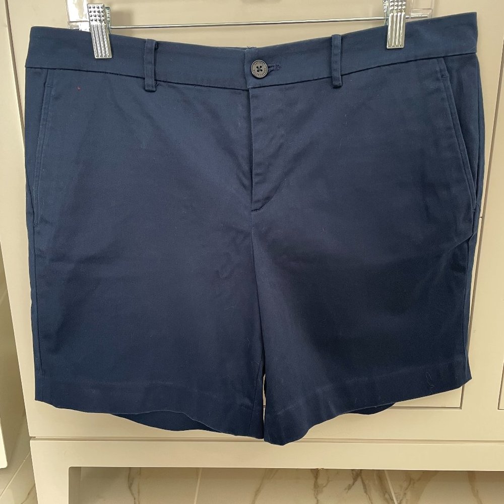 Ralph Lauren Women's Navy Shorts Size 10